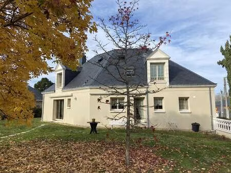 vente maison à rochefort-sur-loire (49190) : à vendre / 192m² rochefort-sur-loire