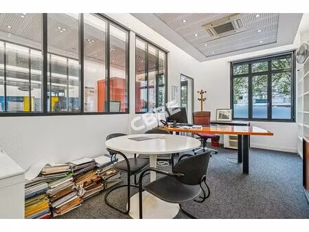 location bureau vanves 145 m²
