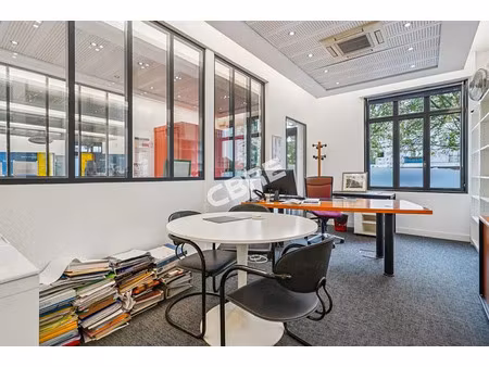 location bureau vanves 146 m²
