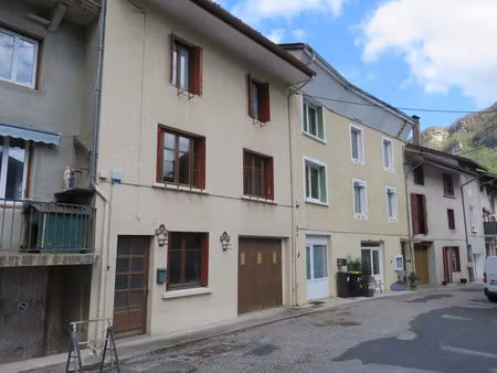 vente maison 5 pièces 148 m² chaley (01230)