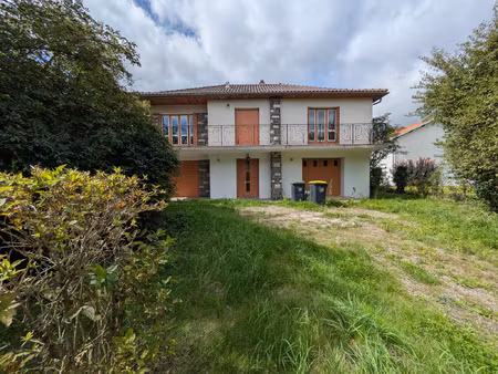 achat maison 8 pièces 154m² menetrol 63200
