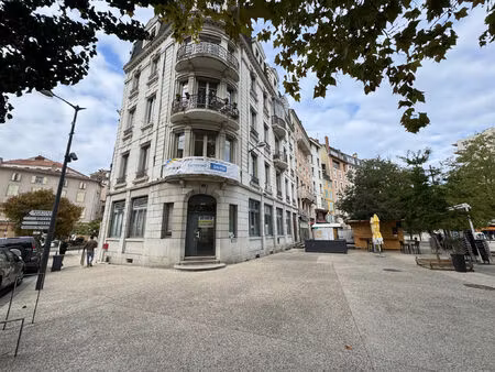 vente commerce 290 m² annonay (07100)