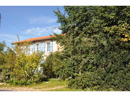 vente maison 3 pièces 88 m² à arfeuilles (03120)  193 000 €