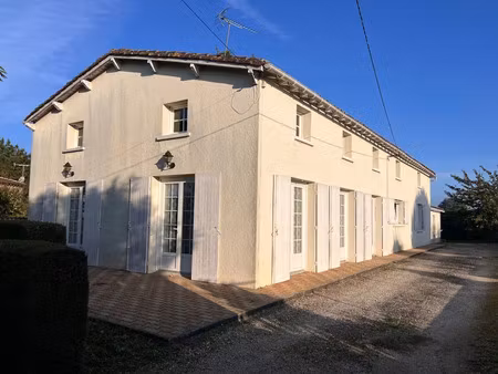 vente maison 5 pièces 132 m² à chérac (17610)  181 900 €