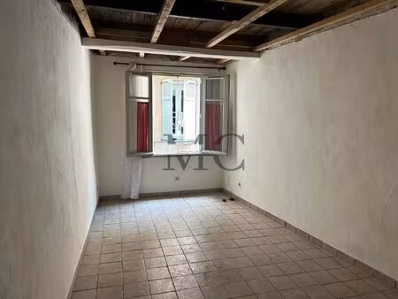 village auriol - studio de 24.60 m2 - investisseur