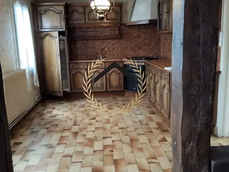 vente maison 4 pièces 97 m² à saint-vincent-cramesnil (76430)  153 000 €