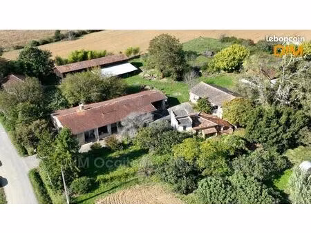 ferme 4 pièces 130 m²