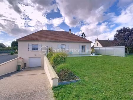 pavillon de 130 m² à charny