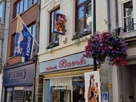 commercieel te koop in tongeren-borgloon met 2 slaapkamers