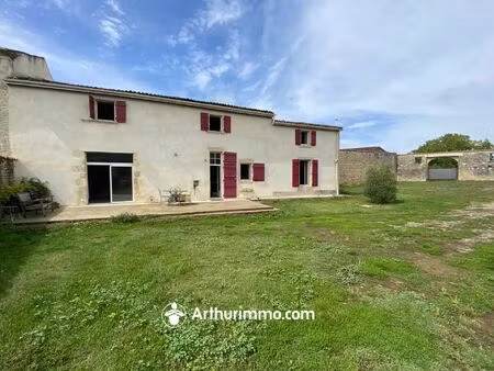 vente maison 7 pièces 217 m2 à paillé