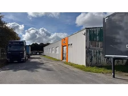 location local industriel 1757 m² à landivisiau (29400)