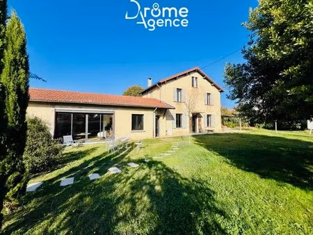 vente maison 8 pièces 193 m² bésayes (26300)