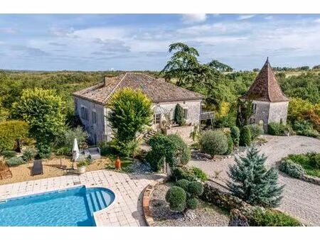 maison de luxe de 12 pièces en vente à lauzerte  occitanie
