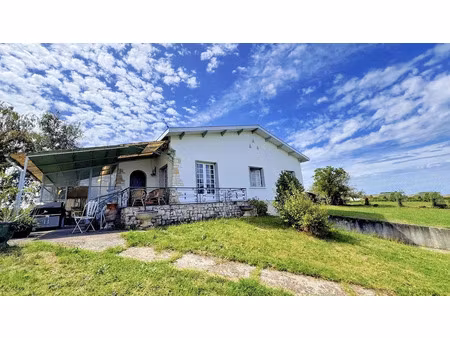vente maison 4 pièces 88 m² gensac (33890)