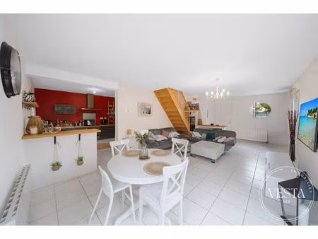 maison belleneuve 6 pièce(s) 126 m2