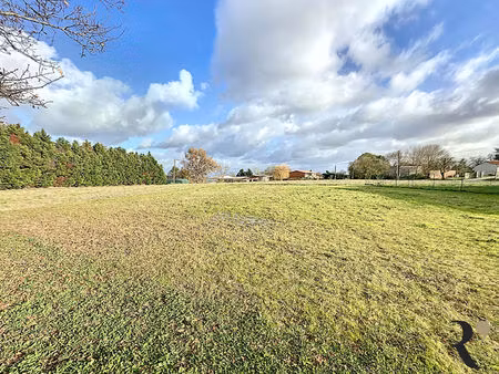 terrain tarabel 1020 m2 rectangulaire et plat