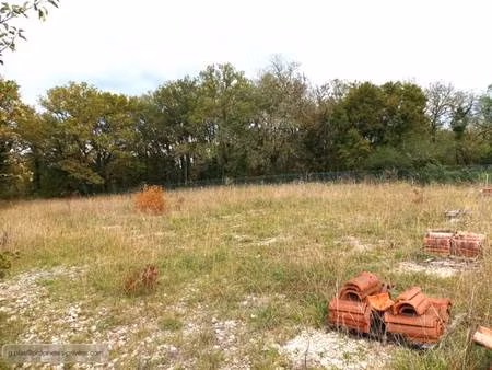 terrain constructible à vendre