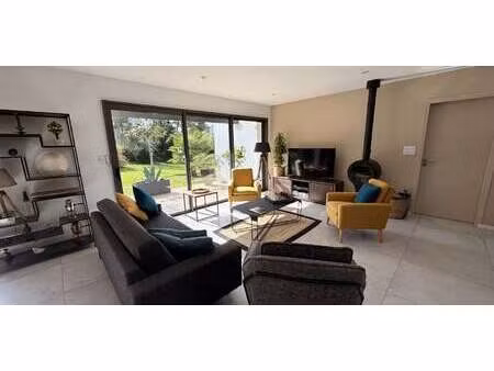 maison avec jardin et terrasse vannes (56)