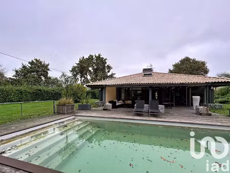 vente maison 6 pièces 136 m² carignan-de-bordeaux (33360)