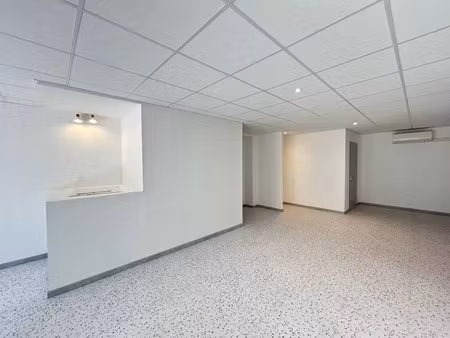 location commerce 45 m² à aire-sur-l’adour (40800)