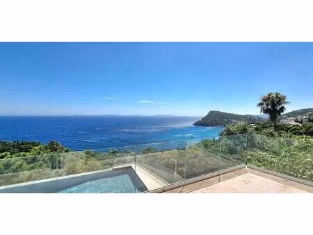 propriété avec piscine rayol-canadel-sur-mer (83)