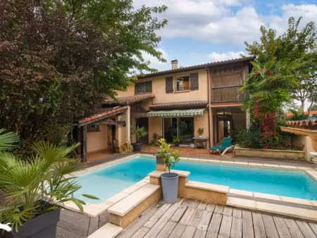 vente maison 9 pièces 262 m² à castelginest (31780)  555 000 €