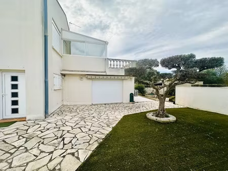 vente maison 5 pièces 143 m² à perols (34470)  645 900 €