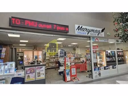 a vendre fonds de commerce vente de presses / jeux / carte