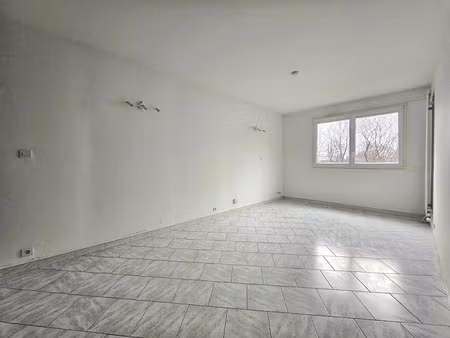 vente appartement 2 pièces 45 m² à chelles (77500)  180 000 €