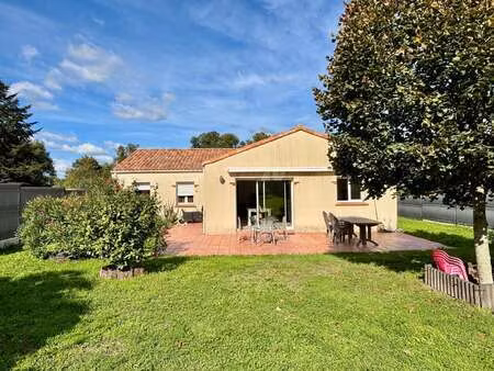 vente maison à saint-hilaire-de-clisson (44190) : à vendre / 105m² saint-hilaire-de-clisso