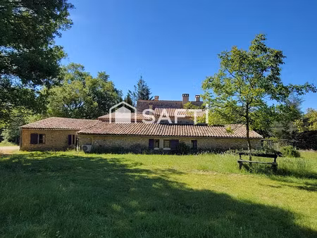 vente maison 17 pièces 500 m² à forcalquier (04300)  1 150 000 €