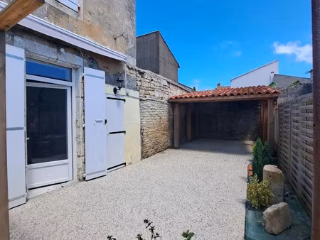 appartement à louer 2 pièces 46.25 m² - le château-d'oléron (17) - 730€