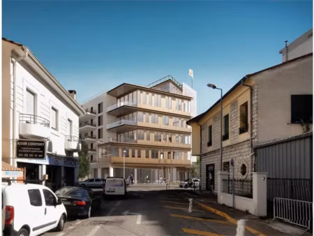 vente bureau cagnes-sur-mer 06800