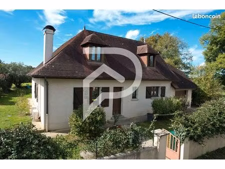 maison 5 pièces 140 m²