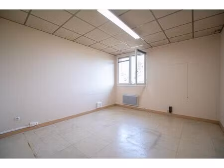 vente immeuble 367 m² glisy (80440)