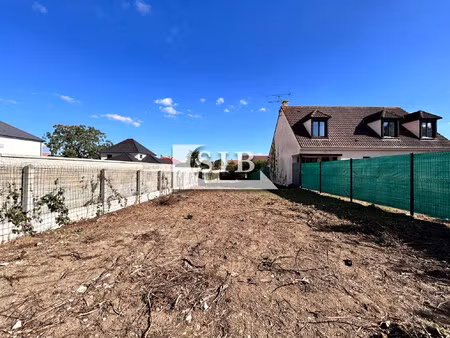 terrain à bâtir - 325m²