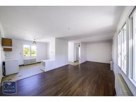 vente maison 4 pièces 82 m² saint-benoît (86280)