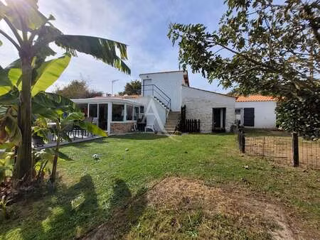 vente maison à saint-christophe-du-ligneron (85670) : à vendre / 160m² saint-christophe-du