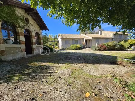 maison ancienne de 360 m² à vouille