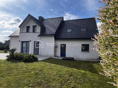 maison traditionnelle de 150 m² à la motte