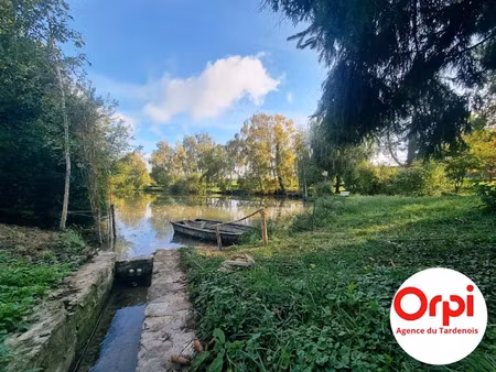 vente terrain 7896 m² à soissons (02200)  108 000 €