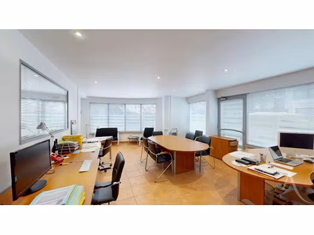 vente locaux professionnels 156 m² à montreuil (93100)  480 000 €