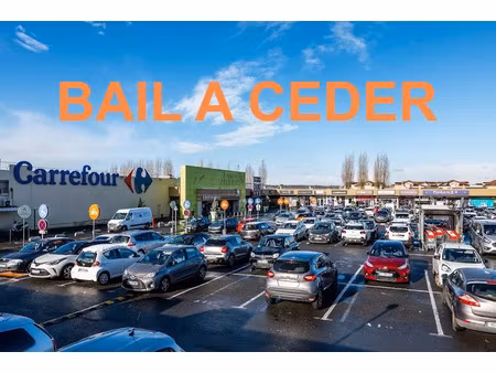 vente locaux professionnels 0 pièces 61 m² à champs-sur-marne (77420)  35 000 €
