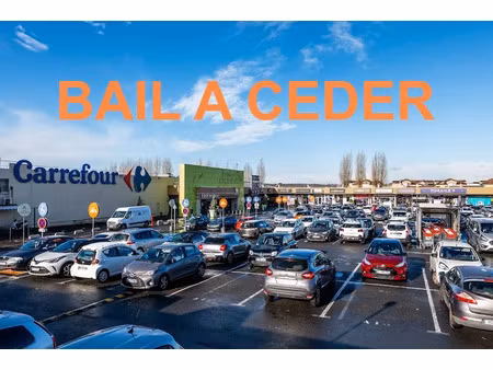 vente locaux professionnels 61 m² à champs-sur-marne (77420)  67 200 €