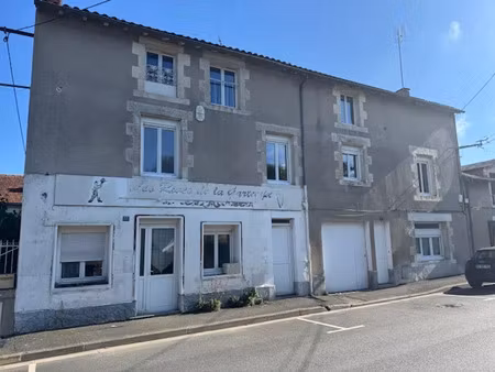 vente immeuble 348 m² à montmorillon (86500)  86 500 €