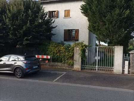 charmante maison de village à rénover sur un terrain de 1241