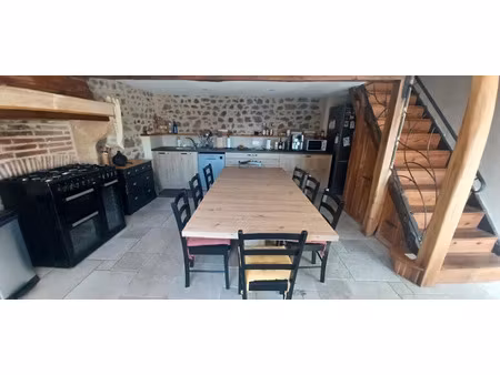 location maison 4 pièces 120 m² à cherier (42430)  735 €