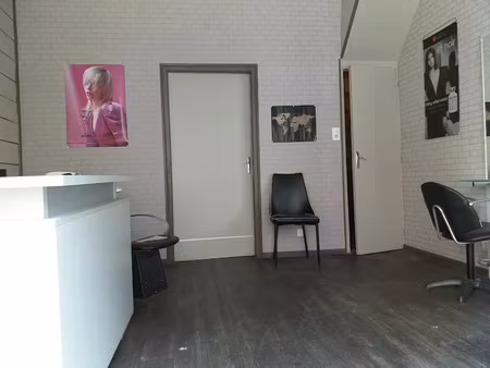 location locaux professionnels 25 m² à moissac (82200)  600 €