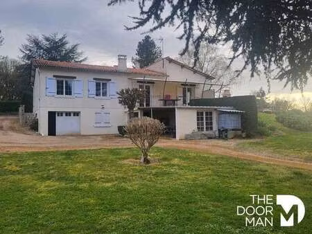 vente maison à saint-gelais (79410) : à vendre / 125m² saint-gelais