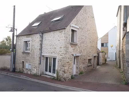 location locaux professionnels 45 m² à verneuil-sur-seine (78480)  800 €